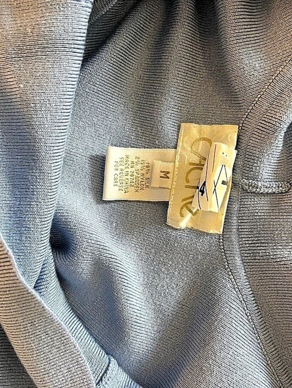 Ribbed Cowl Neck Blue Medium Like New - Picture 7 of 7